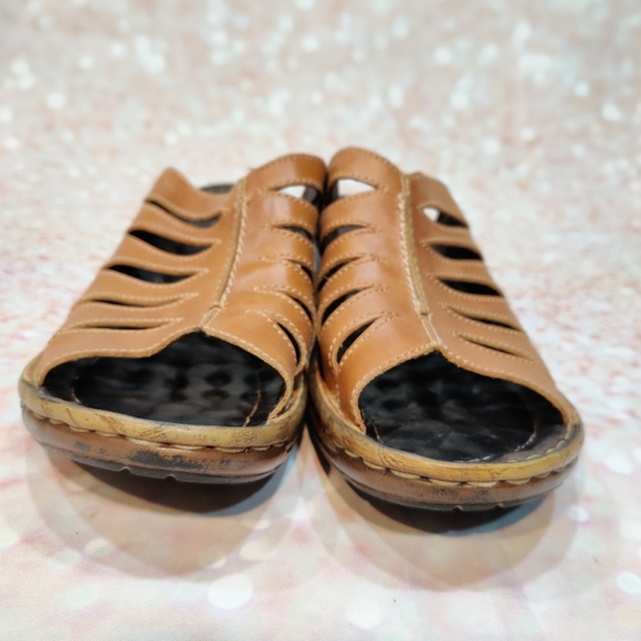 Josef Seibel European Comfort Leather Sandal - Picture 6 of 8